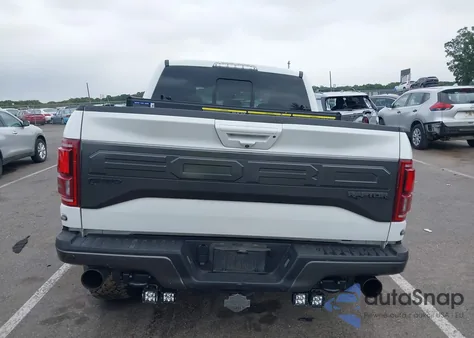 2018 Ford F-150 Raptor из США, поврежденный, VIN 1FTFW1RGXJFA67993